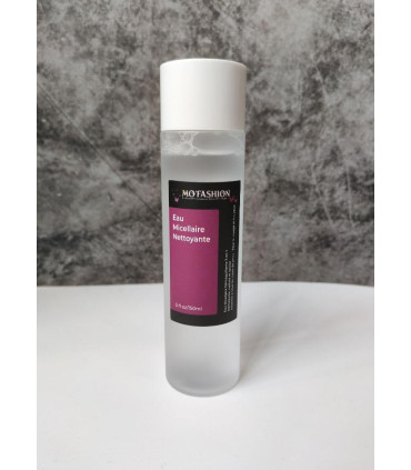 Eau micellaire nettoyante